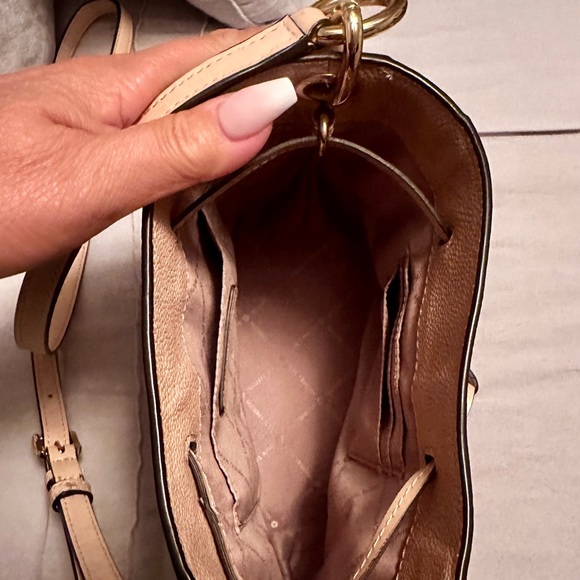 Michael Kors, pastel pink mini bucket bag - Picture 8 of 8